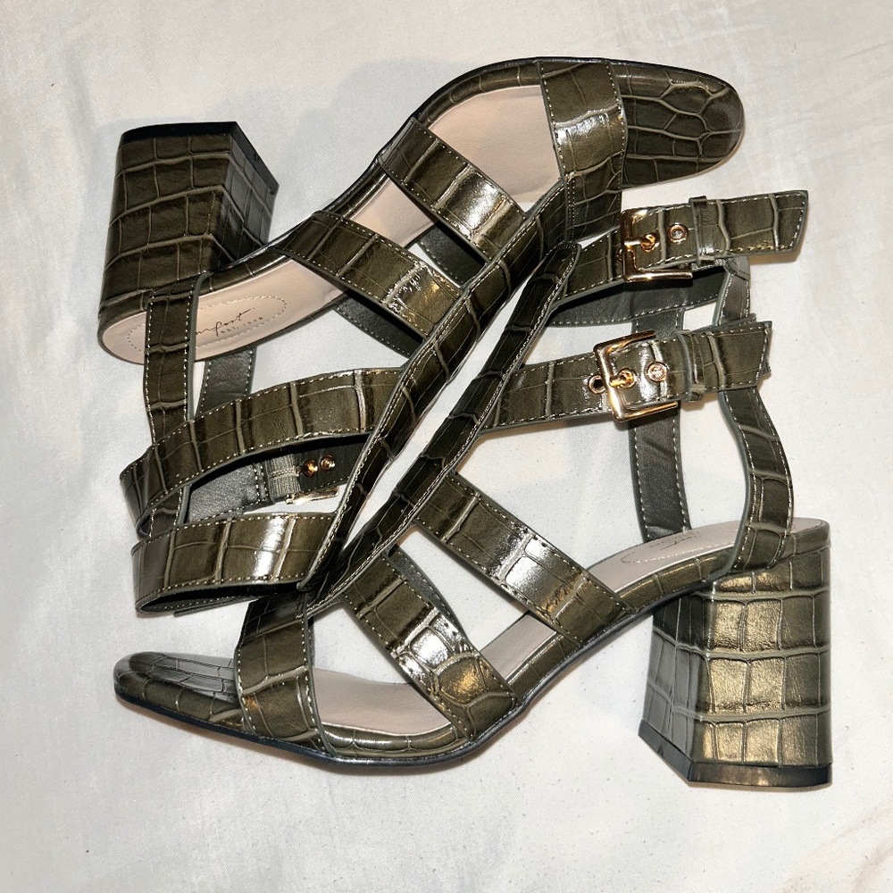 Comfort Est. 1946 Heels